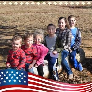 Meet your Posher, Delisa